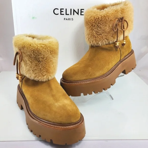 NWT$1,500 CELINE Bulky Brown Suede Triomphe Logo Fur Lined Ankle Boots Sz 36 (6) - Picture 4 of 15